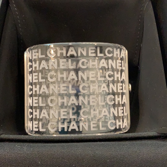 Chanel Cuff Wide - Picture 4 of 13